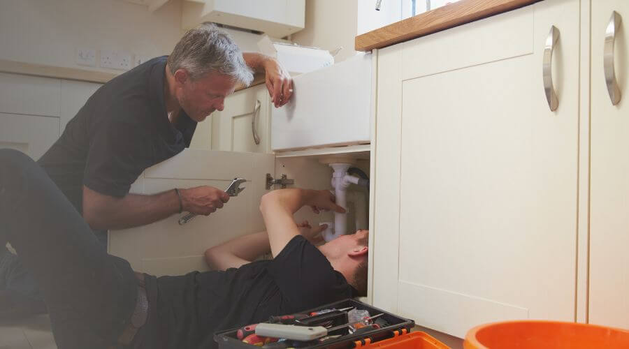 Expert burst pipe repair services in Pleasant Plain, OH